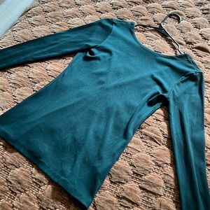 Club Monaco emerald green ribbed long sleeve with v- back